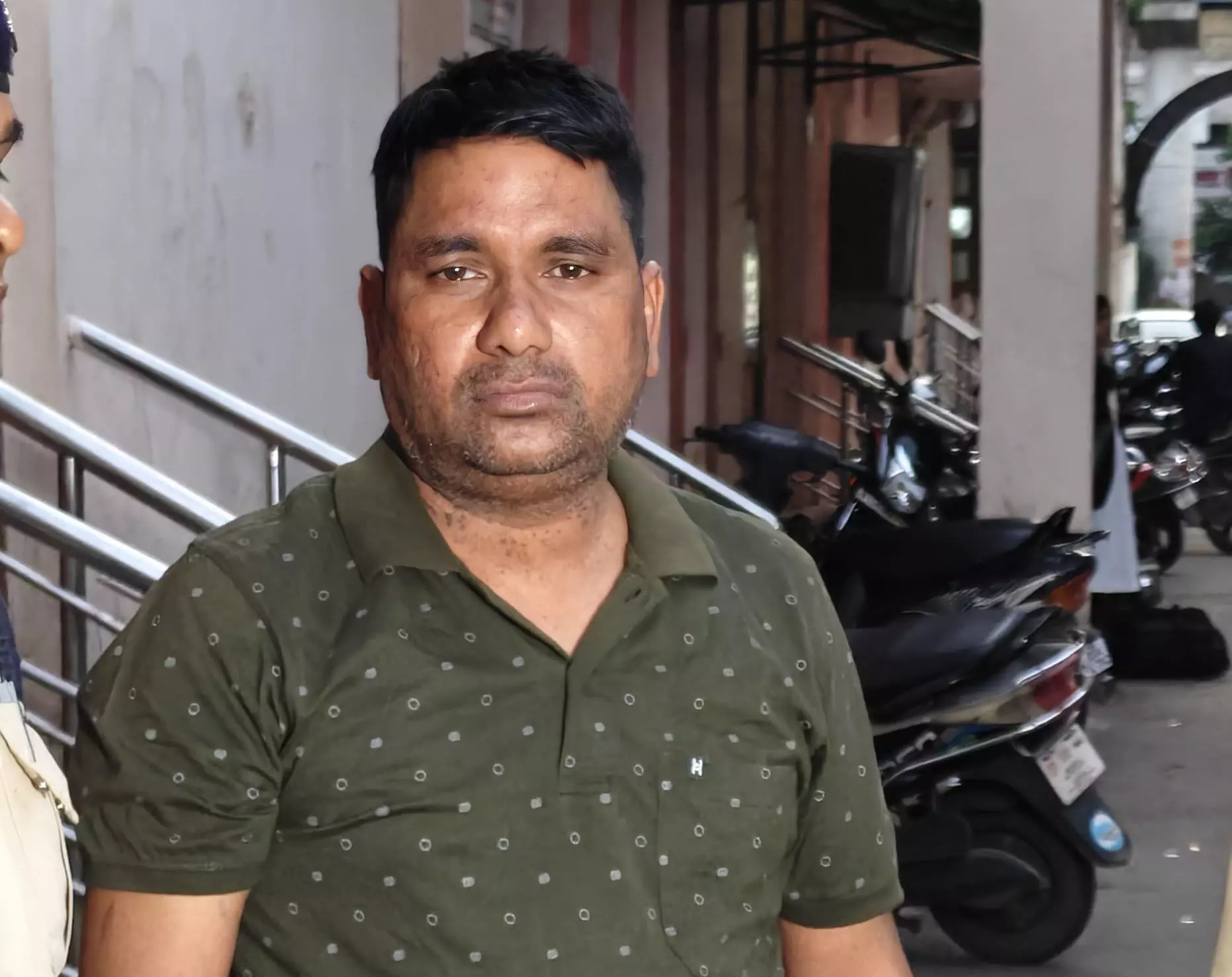 रायपुर: नौकरी लगाने के नाम पर ठगी करने वाला सरकारी शिक्षक गिरफ्तार!