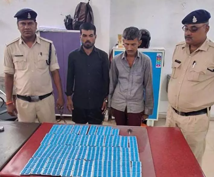 भिलाई में छावनी पुलिस ने नशीली कैप्सूल के दो धंधेबाजों को पकड़ा!