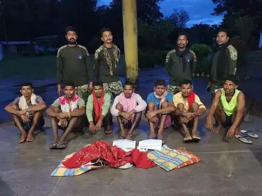 बीजापुर में नक्सलियों का जाल फंसा, 13 माओवादी गिरफ्तार!