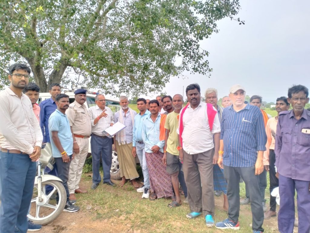 लोरमी: पंचायत का तुगलकी फरमान: हरी-भरी फसलों को मवेशियों के हवाले, किसानों की आपबीती!