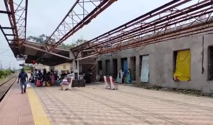 बालोद: नवनिर्मित रेलवे स्टेशन की बदहाली रेलवे के दावों की पोल खोल रही है!