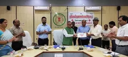 महासमुंद में रेडक्रॉस की बैठक: मानव सेवा को बढ़ावा देने पर जोर