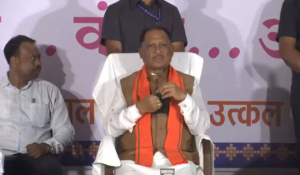 रायपुर में धूम मचा नुआखाई का जश्न! मुख्यमंत्री साय ने शोभायात्रा में लिया हिस्सा