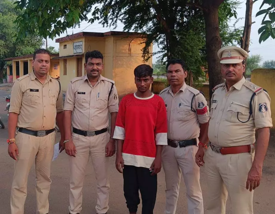 धमतरी: कुलेश्वर महादेव मंदिर से चोरी करने वाला 24 घंटे में गिरफ्तार!