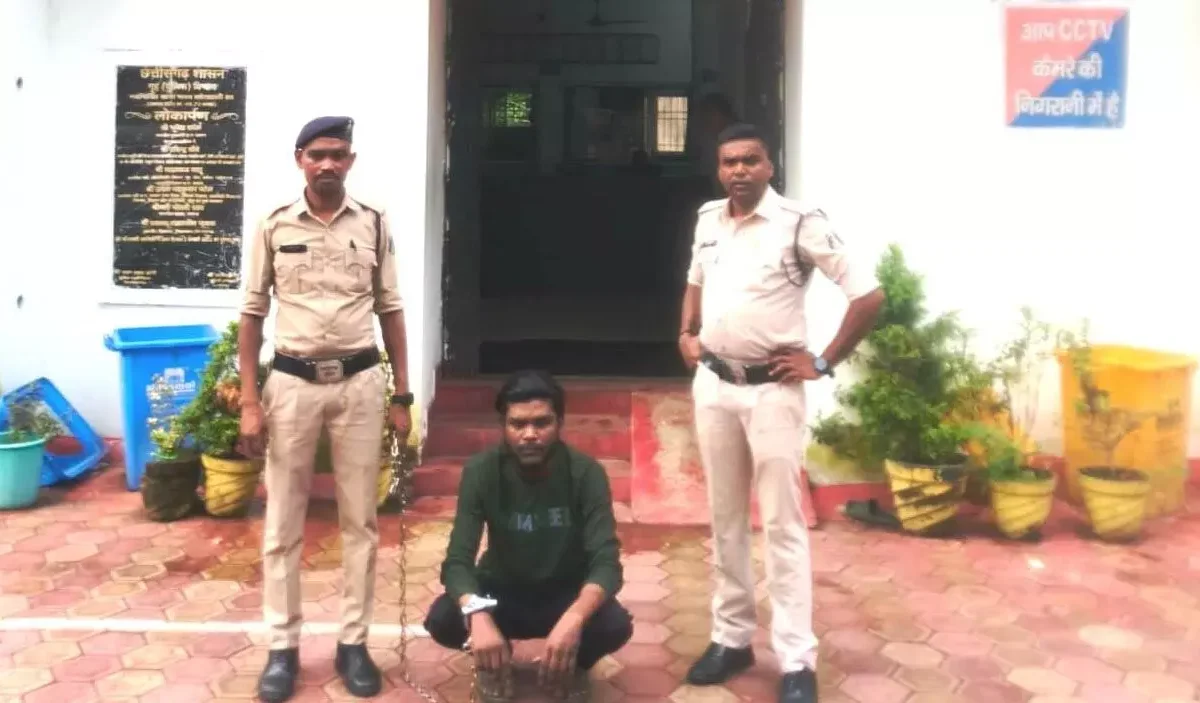 रायगढ़ में मोबाइल और नकदी लूट का मामला: आरोपी गिरफ्तार, लूटा गया सामान बरामद