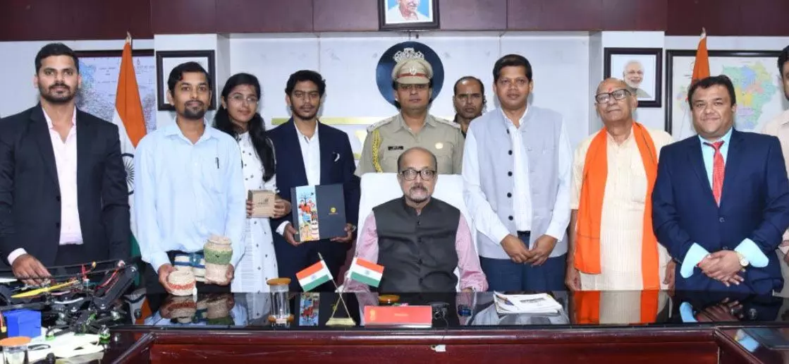 छत्तीसगढ़ में तकनीक और उद्यमिता का जादू: राज्यपाल ने सीएसवीटीयू फाउंडेशन के स्टार्टअप्स का किया उत्साहवर्धन!