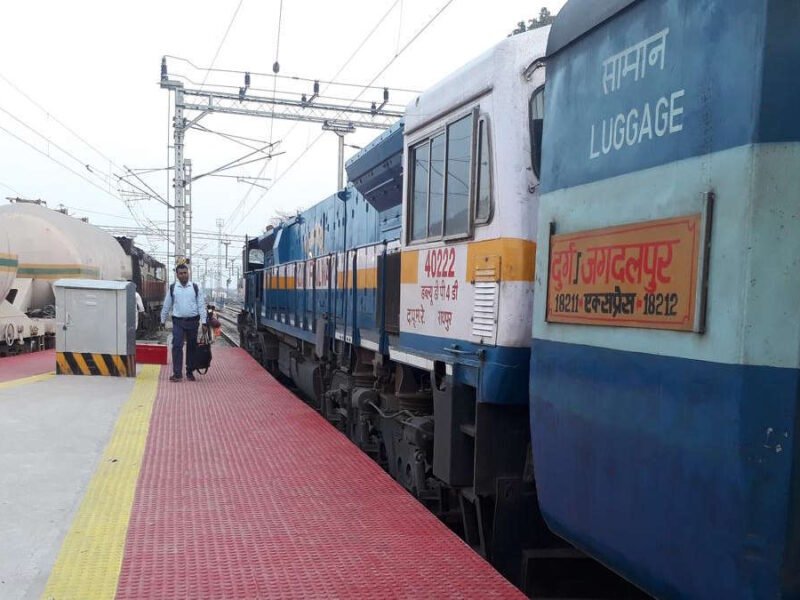 जगदलपुर-दुर्ग इंटरसिटी: 6 साल से पटरी से उतरी उम्मीदें, बस्तर की जेब पर भारी पड़ रहा सफर